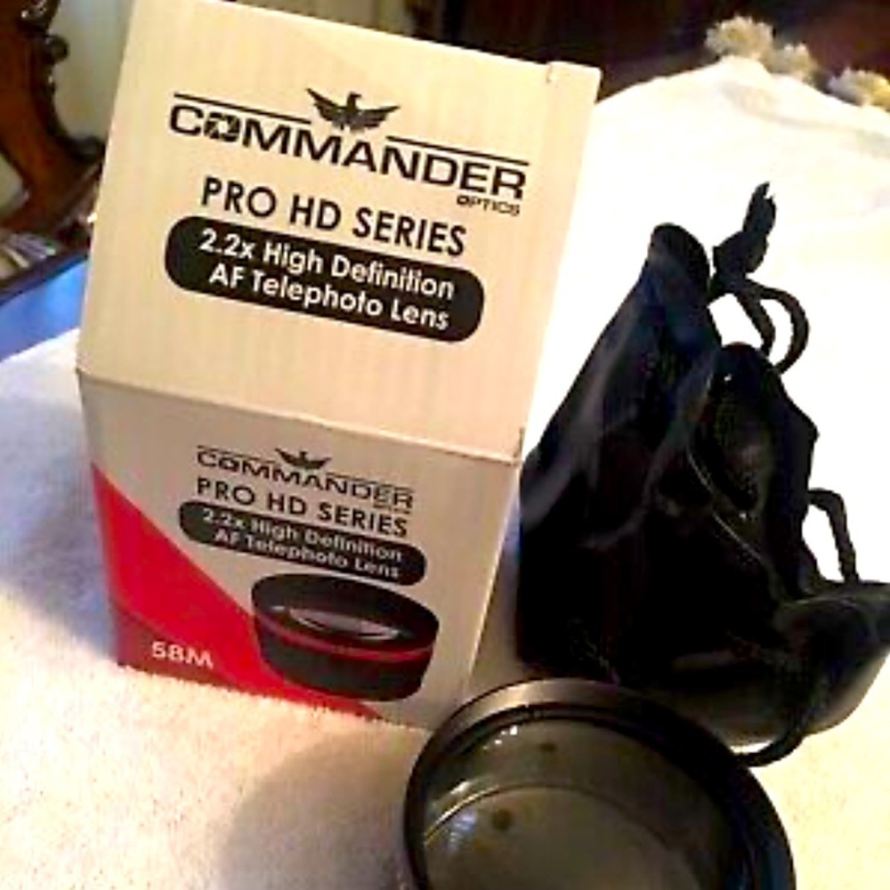 COMMANDER PRO HD SERIES...AF Telephoto lens 58m..2.2x